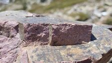 Microgranite Alcalin