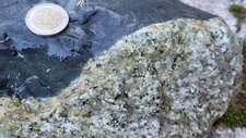 Xénolithe de Basalte sur Granodiorite