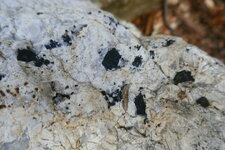 Pegmatite dans les gorges de l