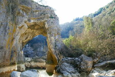 Arcs calcaires sur la rivière Lamalou