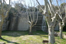 Ancienne carrière de Pierre du Midi à Gordes