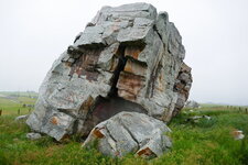 Blocs erratiques de quartzites d