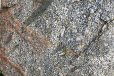 Enclaves basiques dans le granite de Flamanville