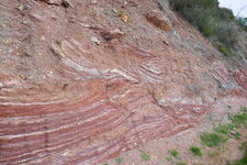 Gypse rouge et blanc du Trias des corbières