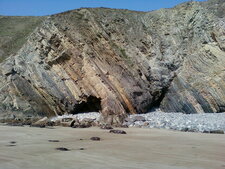 Falaise de la plage du Veryac