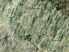 stries de faille dans granodiorite.