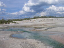 Bassins hydrothermaux de Norris, Yellowstone.