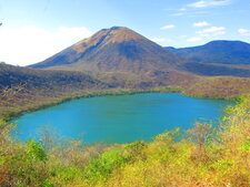 Cratère de Maar de la Laguna de Asososca