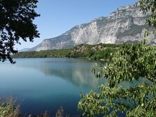 Le lac de Cavedine, glissements de terrain