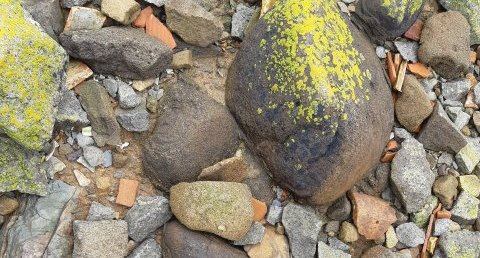 Altération en boules de la kersantite (le Château)