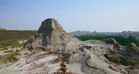 Badlands avec niveau de Siderite