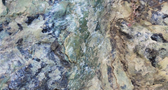 Corse - Lugo di Nazza - Serpentinites