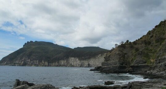 la falaise fossilifère de Maria Island (Tasmanie)