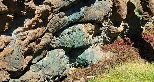 Basaltes en coussins