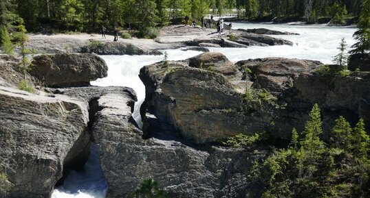 Natural Bridge sur la Kicking Horse River
