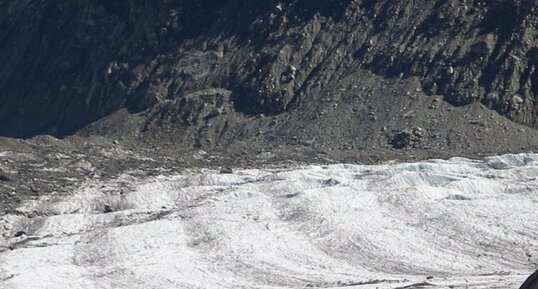 Bandes de Forbes sur la Mer de Glace