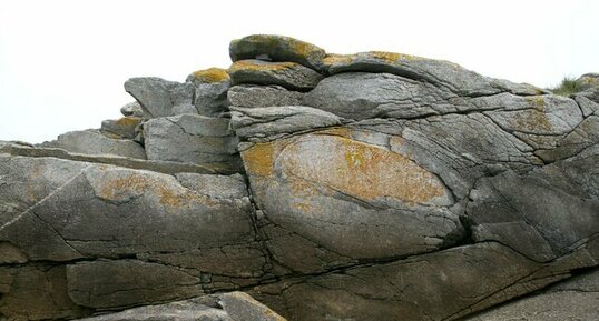 Altération en boule du granite de Roscoff