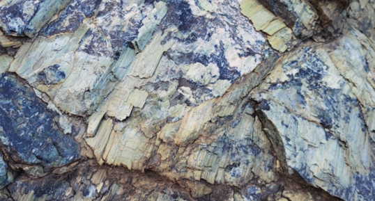 Corse - Lugo di Nazza - Serpentinites