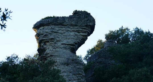 Rocher de Dolomie à N-D de Capiment