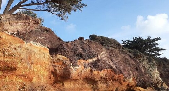 Plage des sables noirs - Langoustier - Porquerolles