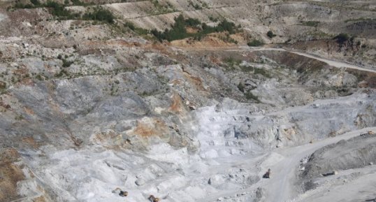 Exploitation du Talc de Luzenac dans la carrière de Trimouns