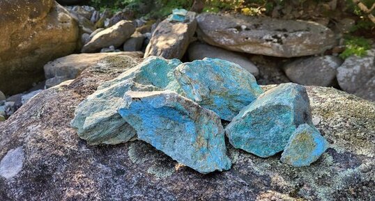 Corse - Ghisoni - Mine de Finosa - Azurite