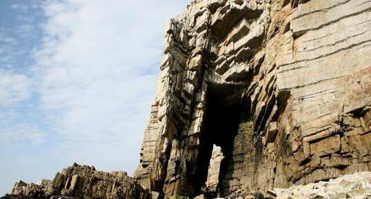 Arche à l'extrémité du Cap de la Chèvre