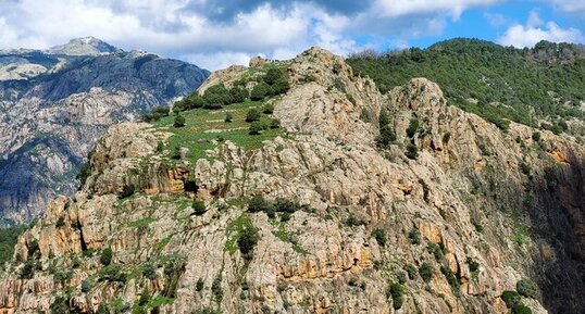 Corse - Evisa - Spelunca - Mélange Magmatique