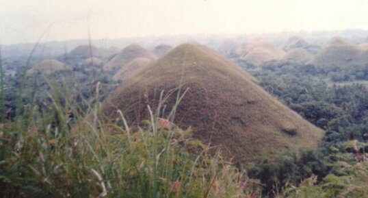 Chocolate Hills , Bohol, Philippines