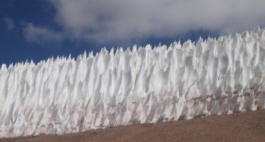 Pénitants de neige, Cordillère des Andes, Chili