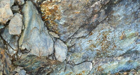 Serpentinite du Suc de Clave (Ardèche)