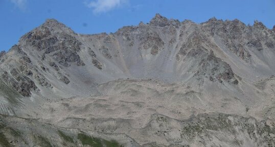 Glacier rocheux du versant sud du Combeynot