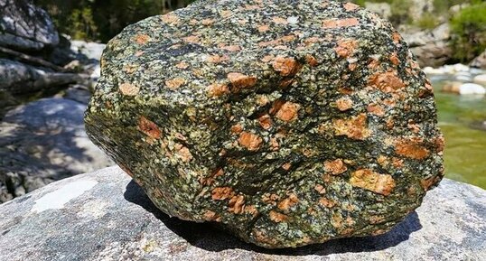 Corse - Lopigna - Bicciani - Granite Porphyroïde à Orthose potassique