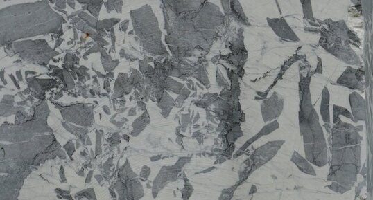 Marbre Grand Antique d'Aubert