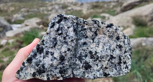 Corse - Aullène - Coscione - Granodiorite à amphibole