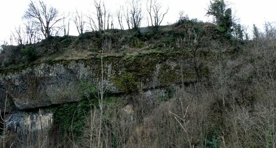 Coulée de lave du volcan d'Aizac (Ardèche)