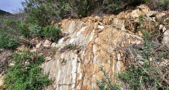 Corse - Ajaccio - Punta Alta - Gneiss