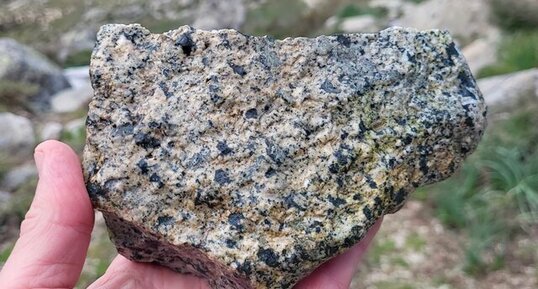 Corse - Aullène - Coscione - Granodiorite à amphibole