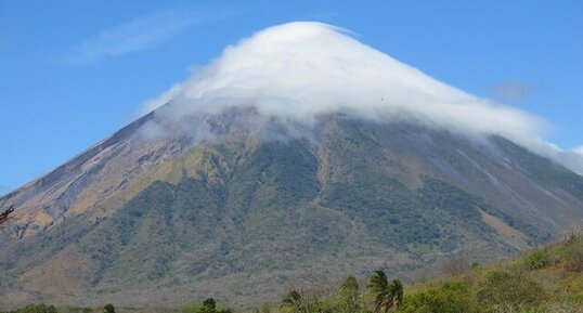 volcan conception, stratovolcan