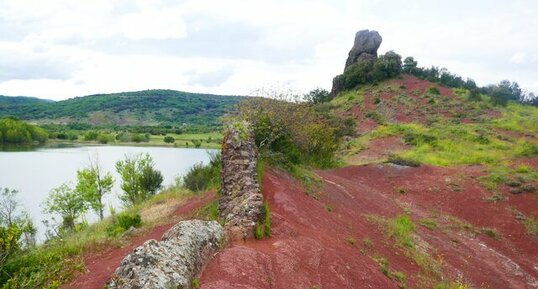 Dyke de la Roque