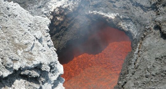 Coulée de lave, Etna, 2008