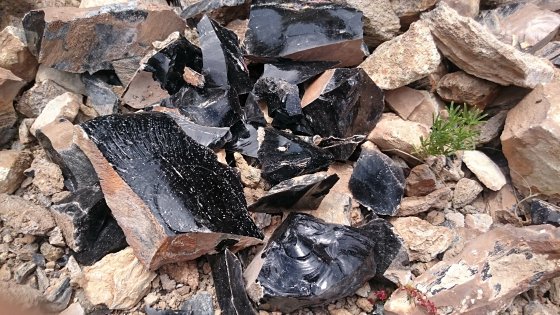 Morceaux d obsidienne Lipari