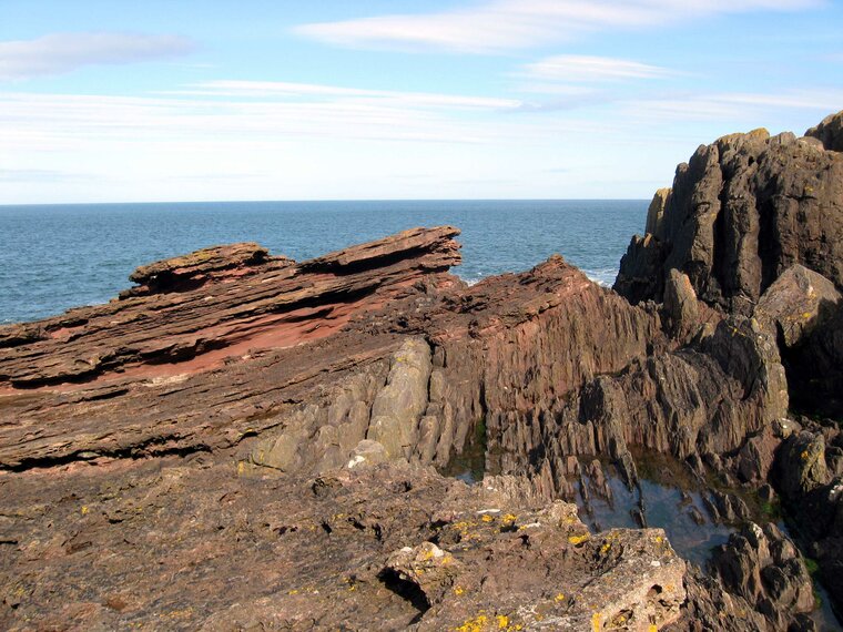 Siccar Point red capstone closeup